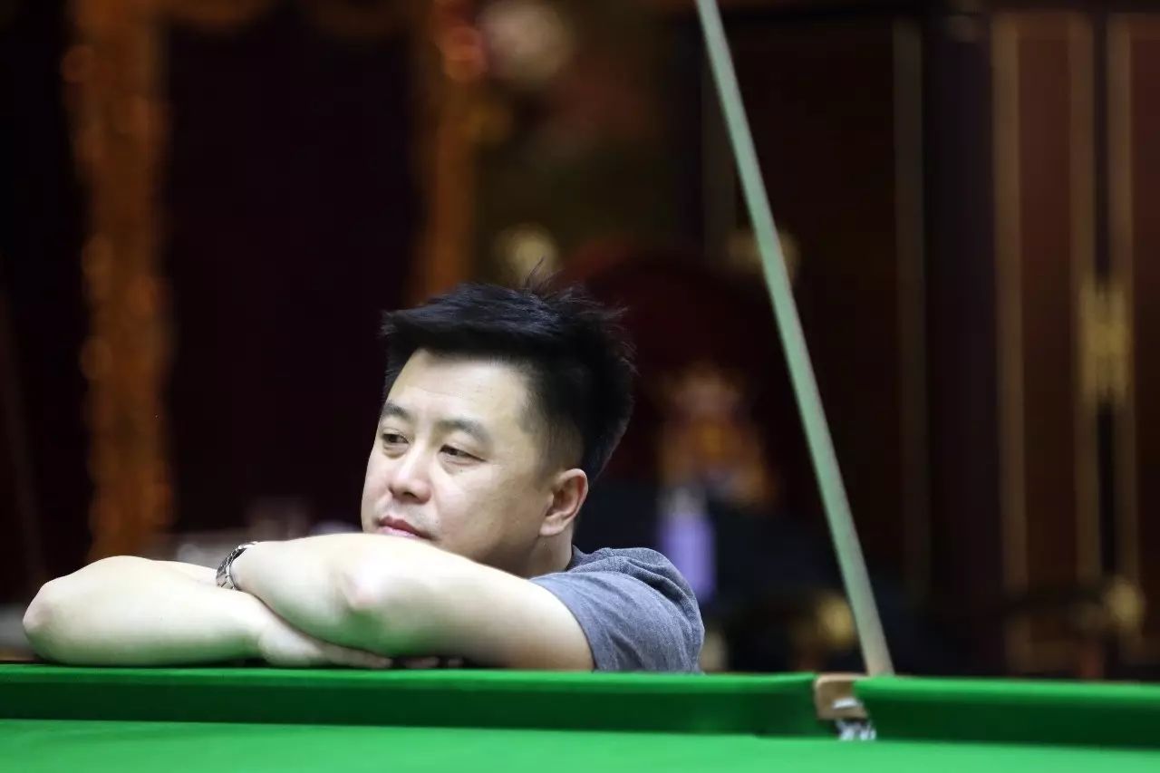 中展示出更 中展示出更