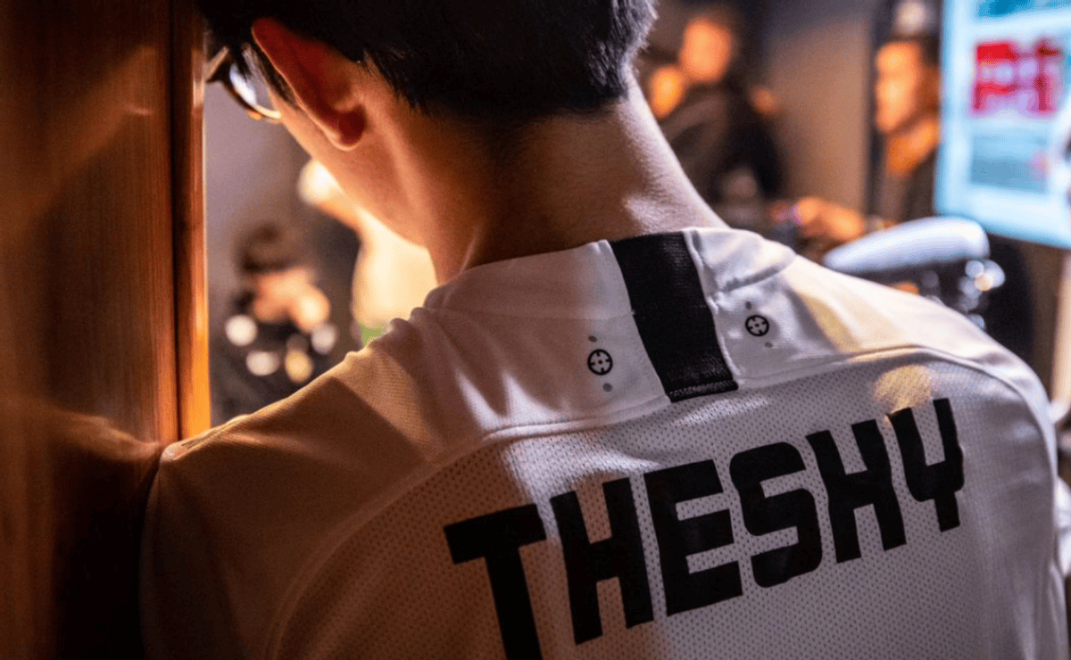 仅彰显了她 仅彰显了她