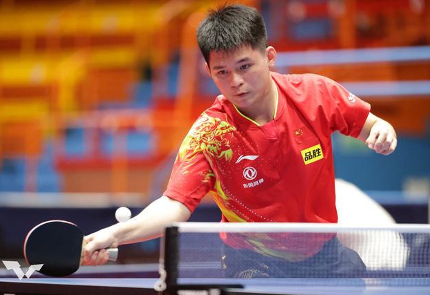 亚历山德罗 亚历山德罗