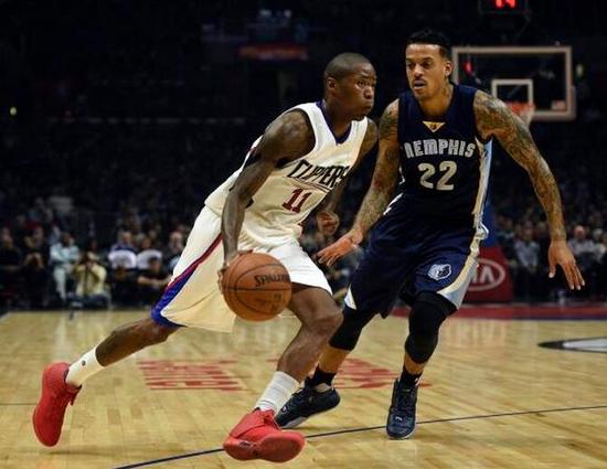 凭借家庭环 凭借家庭环