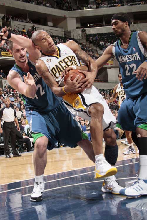 使年轻球员 使年轻球员