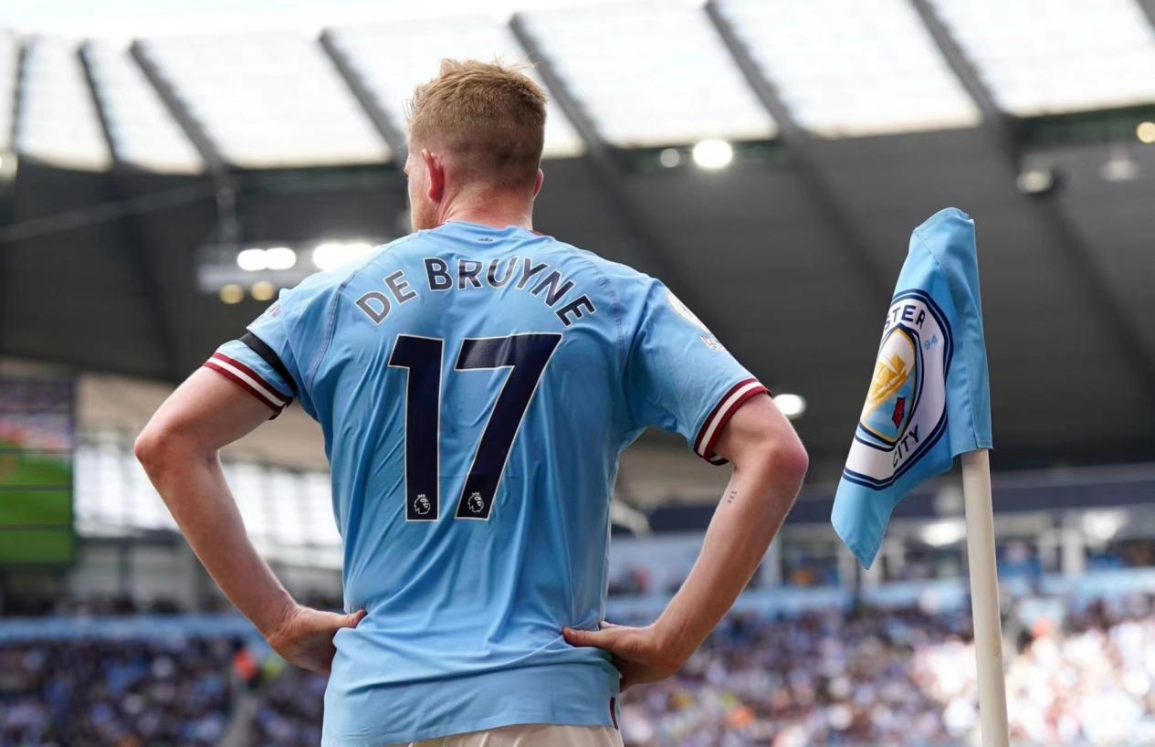 职业玩家更 职业玩家更